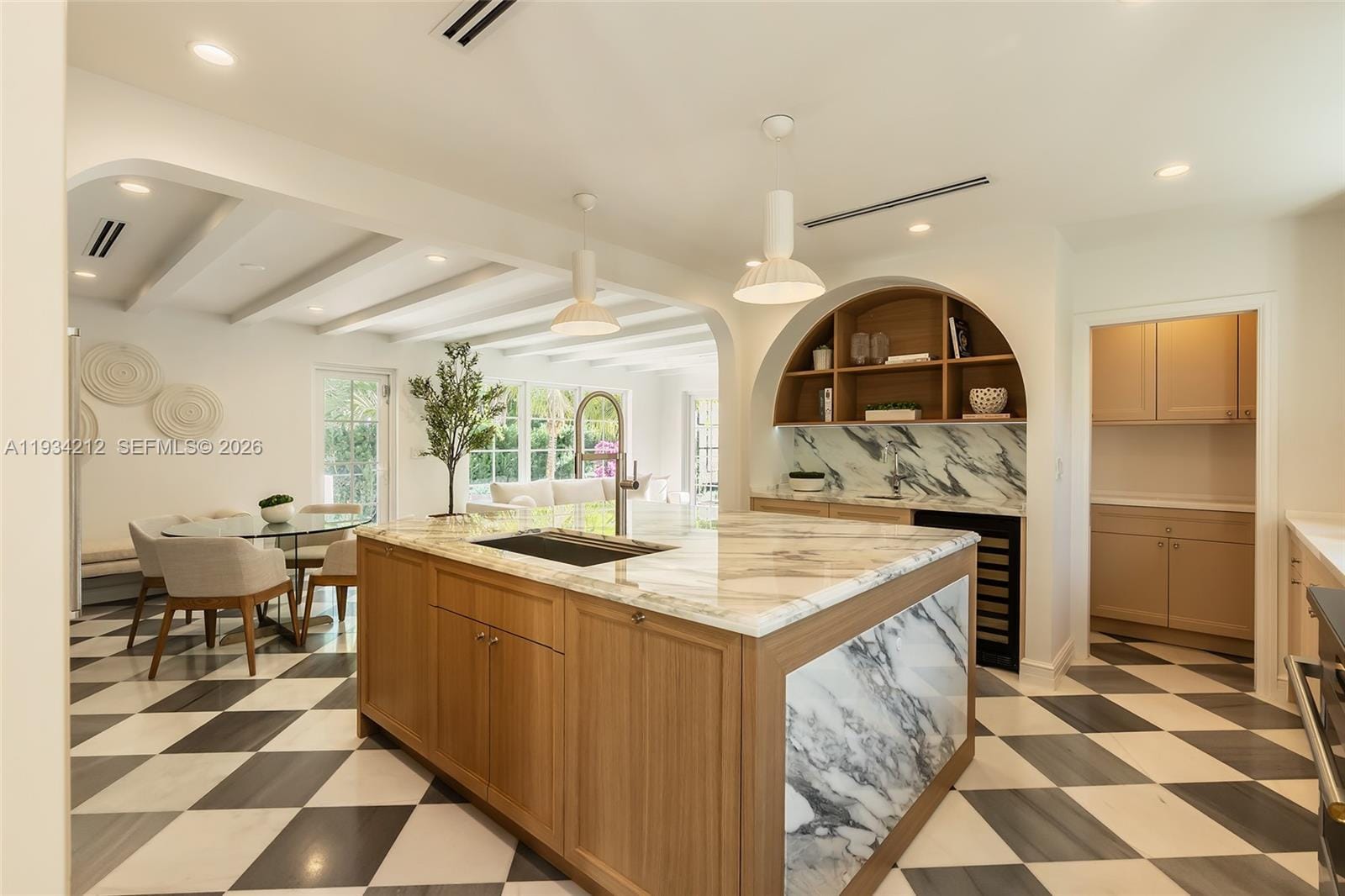 720 Madeira Avenue — photo 8
