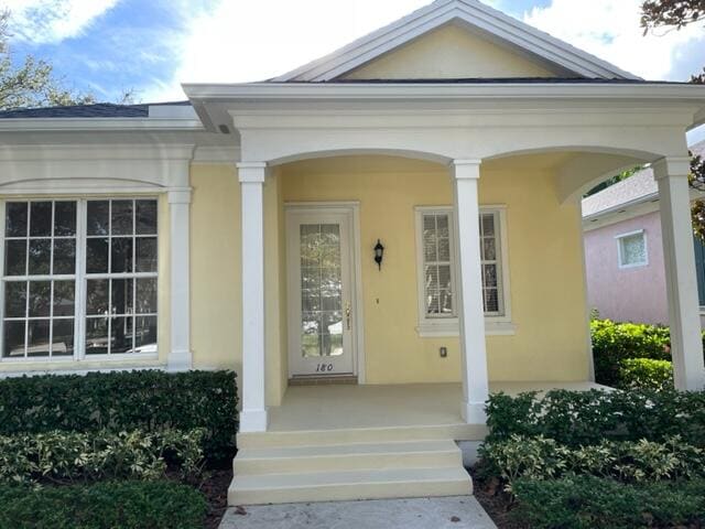 180 Paradise Circle, Jupiter, FL 33458