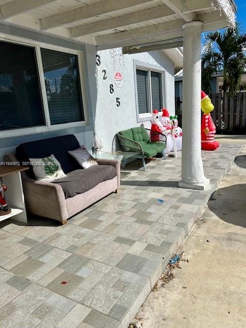 3285 NW 92nd Street, Miami, FL 33147