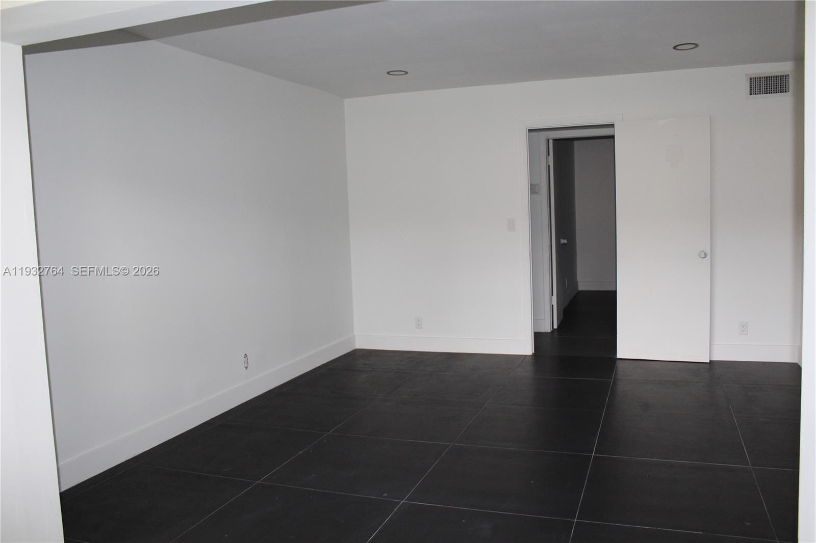 5140 SW 40th Avenue 3C — photo 7