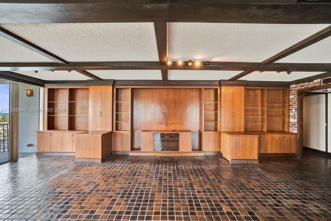 5660 Collins Avenue 11E, Miami Beach, FL 33140 photo 30