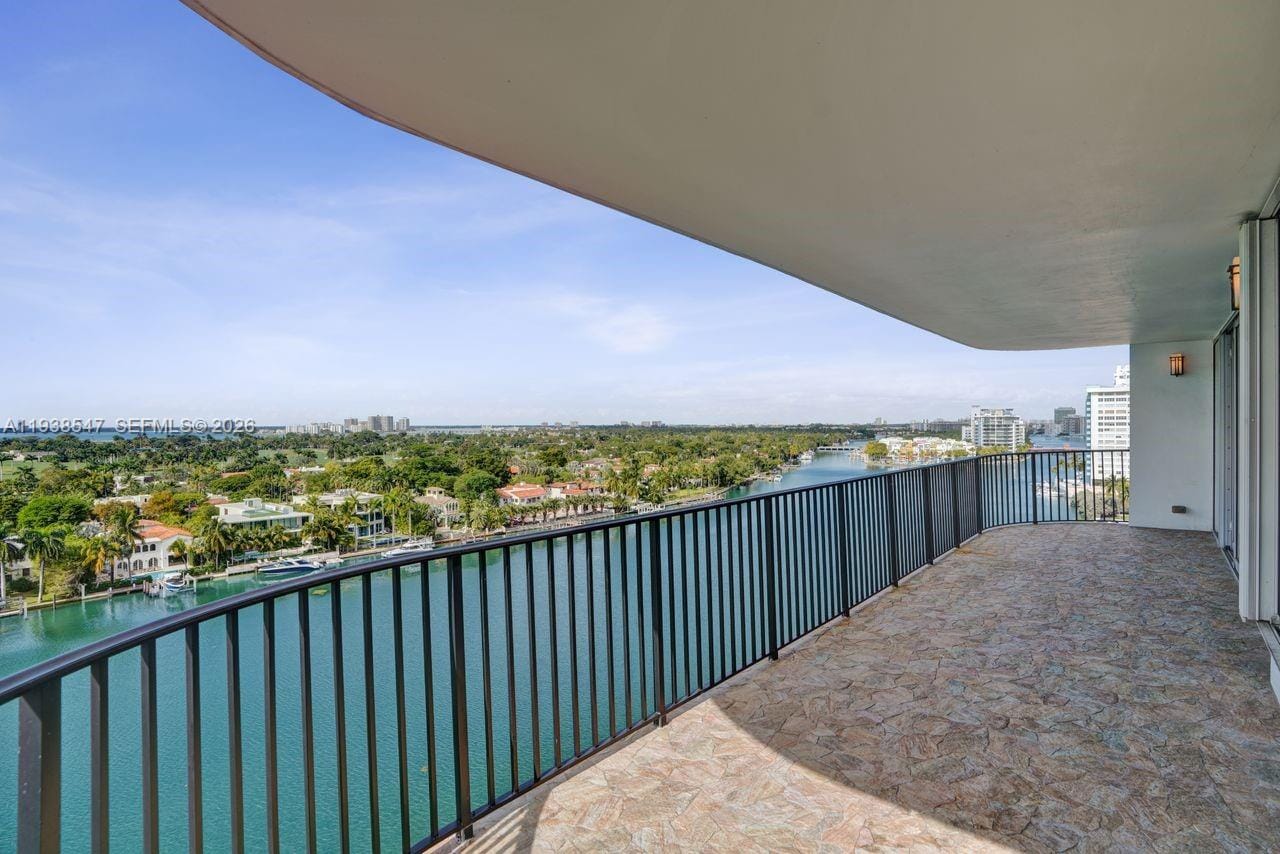 5660 Collins Avenue 11E, Miami Beach, FL 33140 photo 4