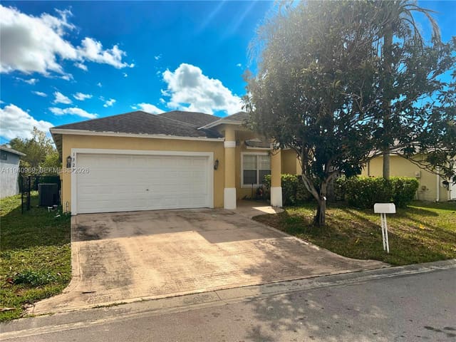 1327 Monteray Way, sold in Olive Tree Par 6b, Greenacres, FL