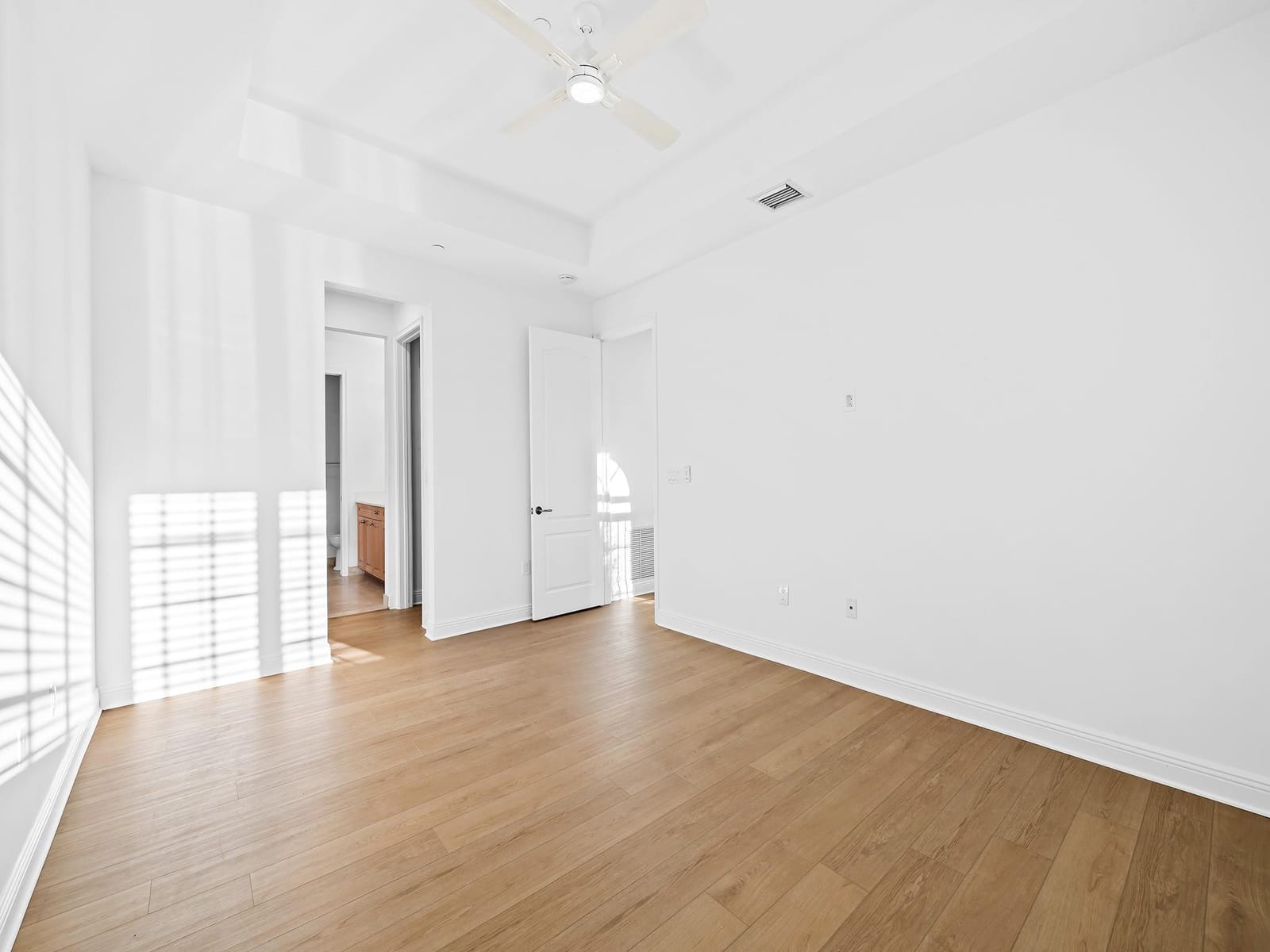 510 SE 7th Street 401, Fort Lauderdale, FL 33301 photo 29