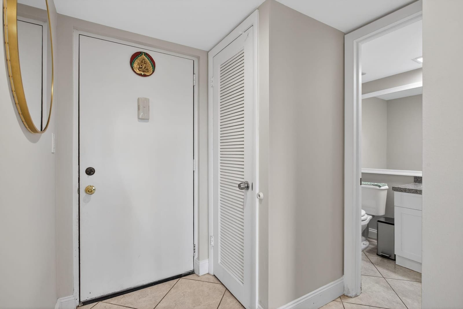 2314 S Cypress Bend Drive 114 — photo 3