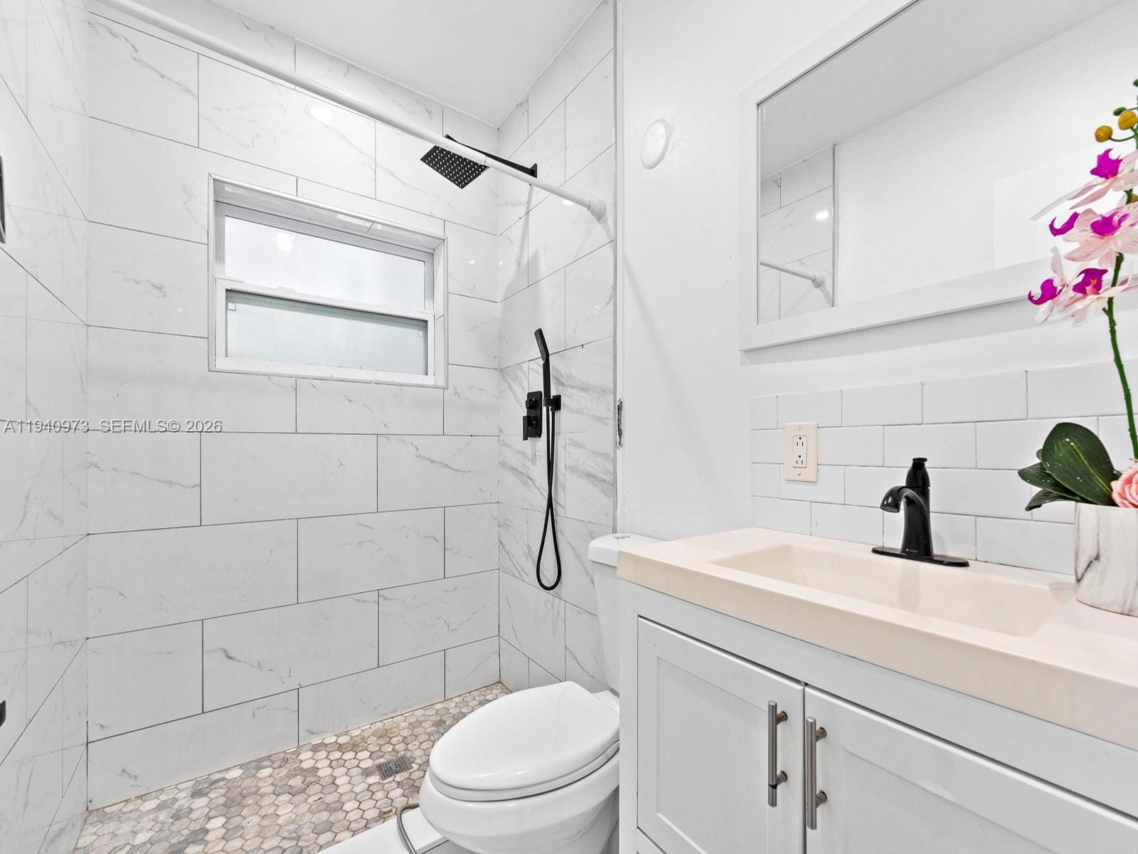 1230 NW 35th Street — photo 12