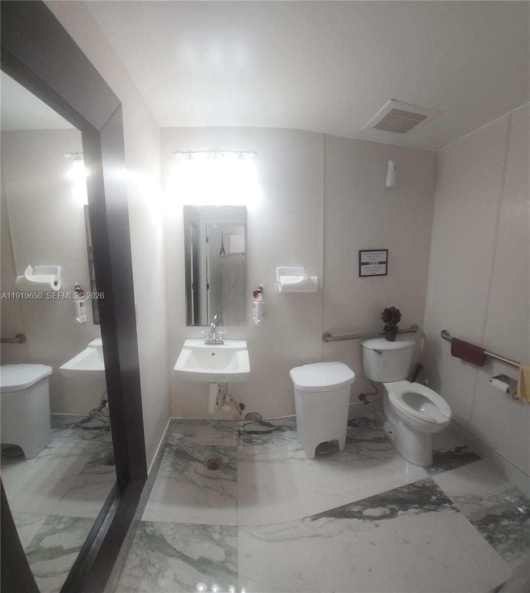 14707 SW 42nd Street 401 — photo 12
