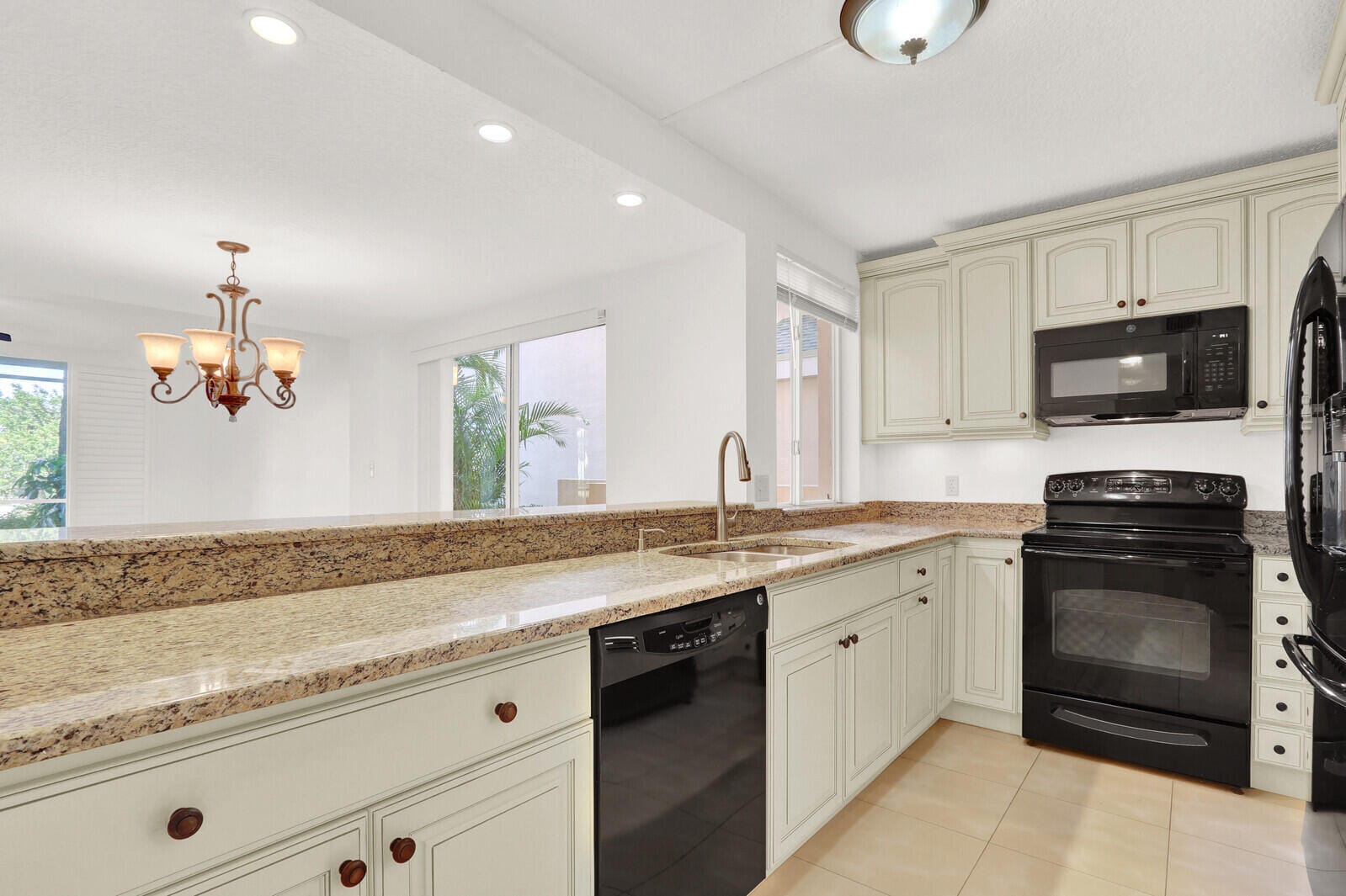 353 S Us Highway 1 D105, Jupiter, FL 33477 photo 15