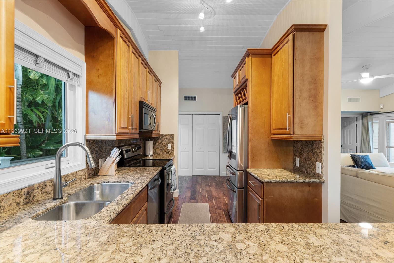 150 Rushton Lane, Tavernier, FL 33070 photo 13