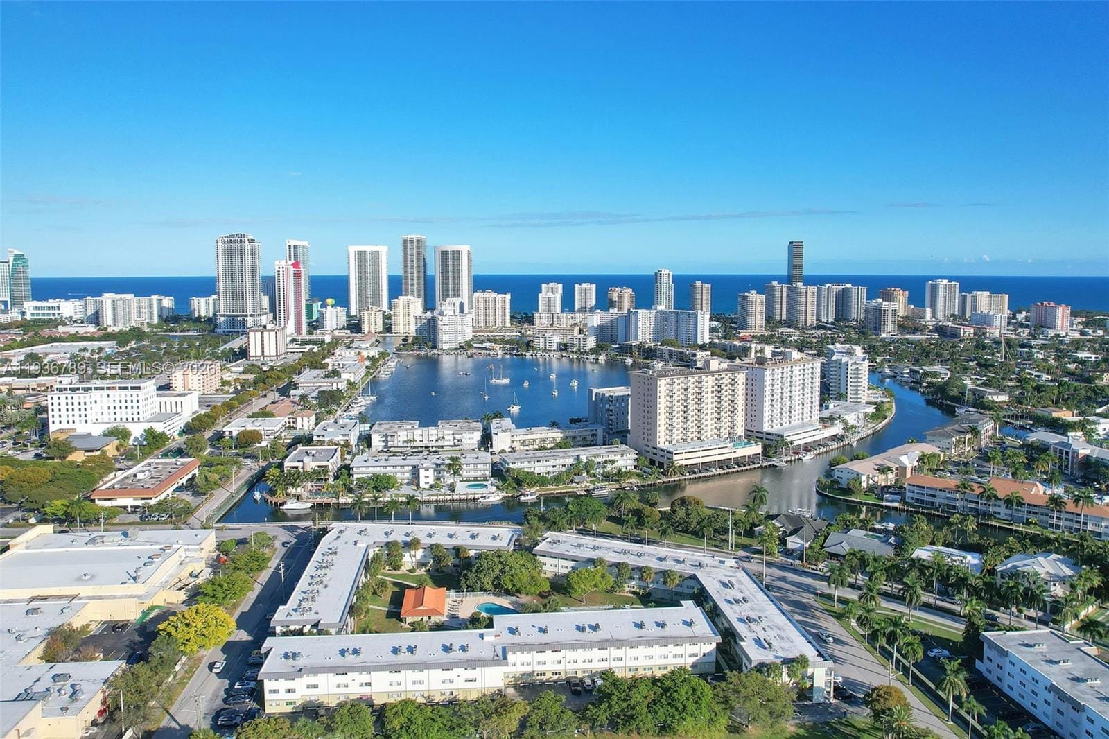 270 Layne Boulevard 305, Hallandale Beach, FL 33009 photo 21