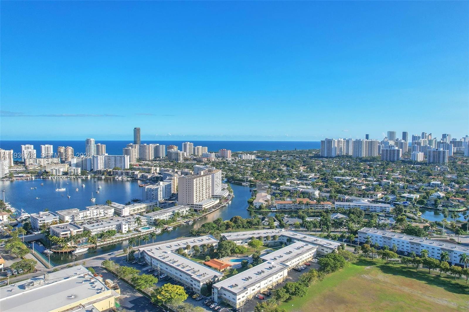 270 Layne Boulevard 305, Hallandale Beach, FL 33009 photo 22