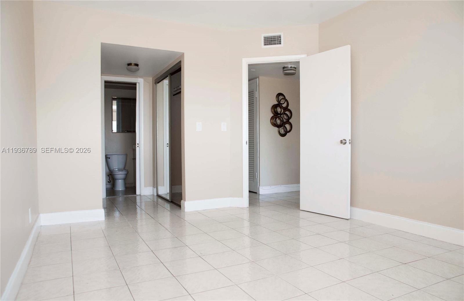 270 Layne Boulevard 305 — photo 8