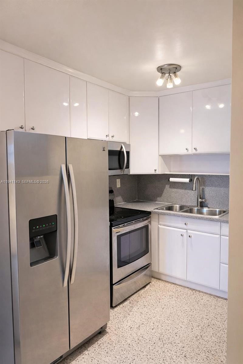 142 SW 18th Avenue 33, Miami, FL 33135 photo 5