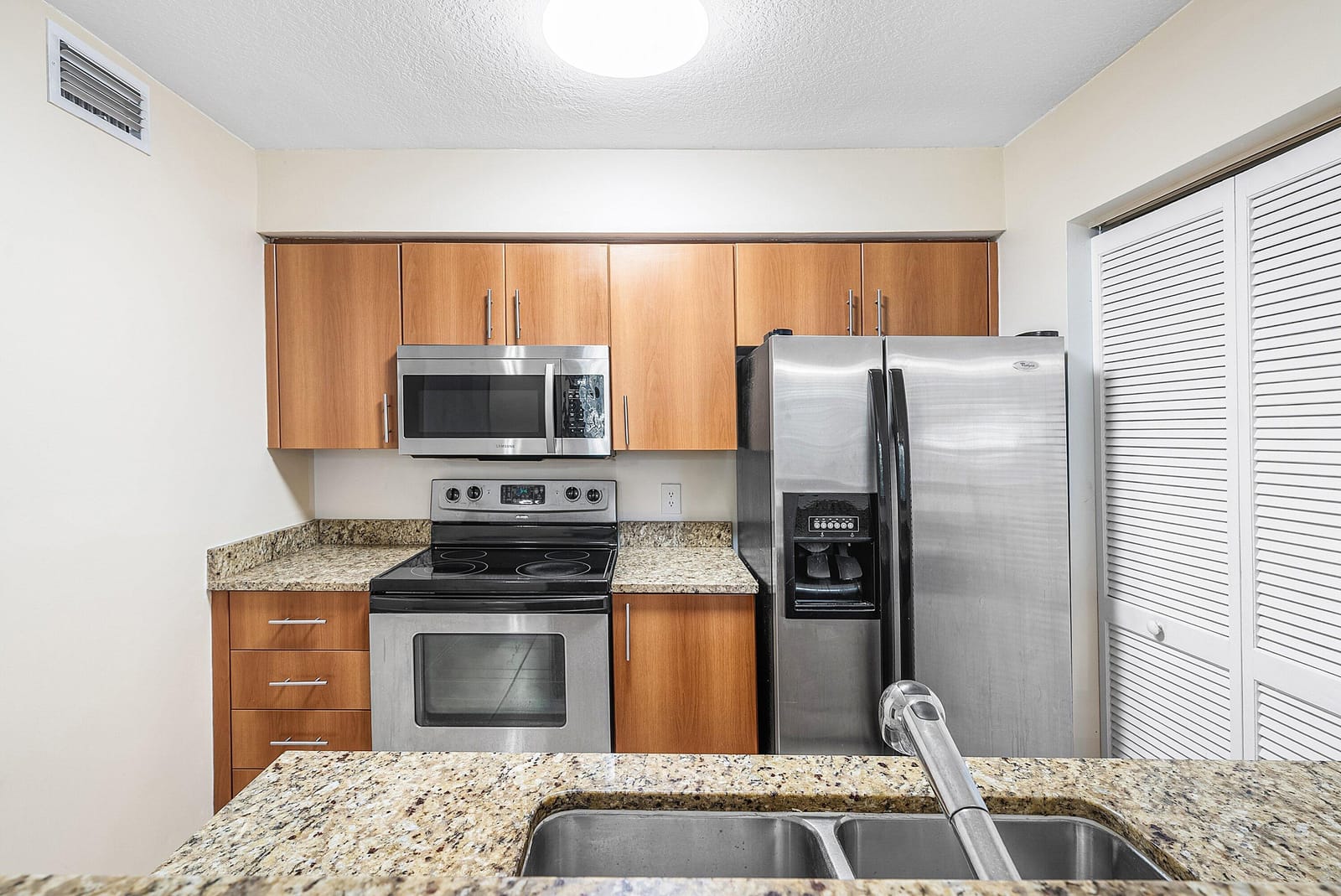 1001 Crystal Way M, Delray Beach, FL 33444 photo 9
