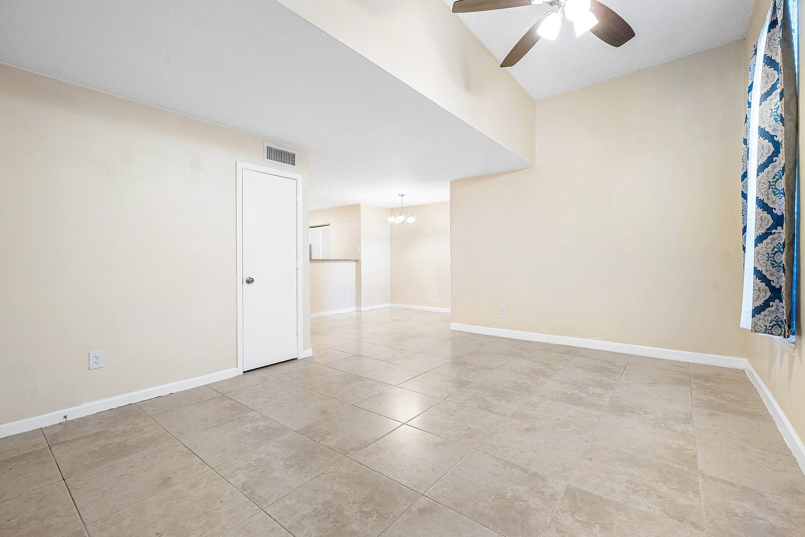 1001 Crystal Way M, Delray Beach, FL 33444 photo 4