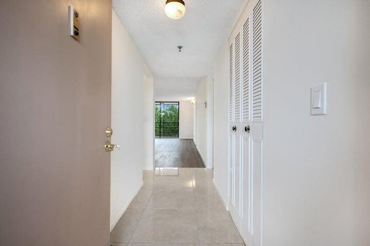 7770 Tahiti Lane 405 — photo 11