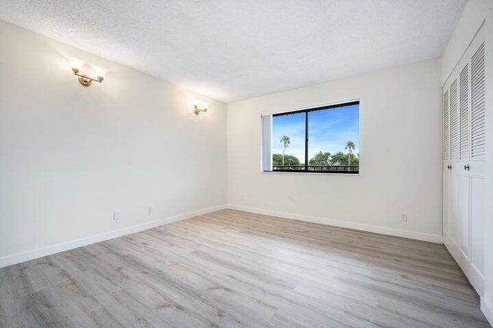 7770 Tahiti Lane 405 — photo 12