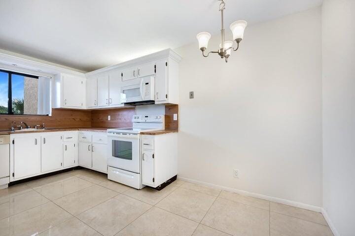 7770 Tahiti Lane 405 — photo 5