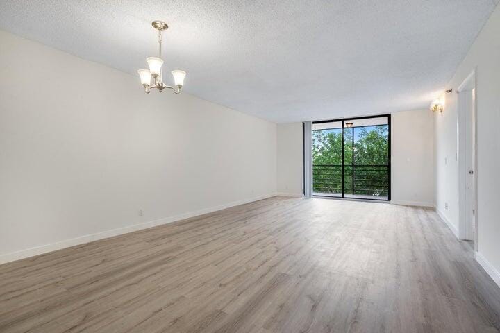 7770 Tahiti Lane 405 — photo 6