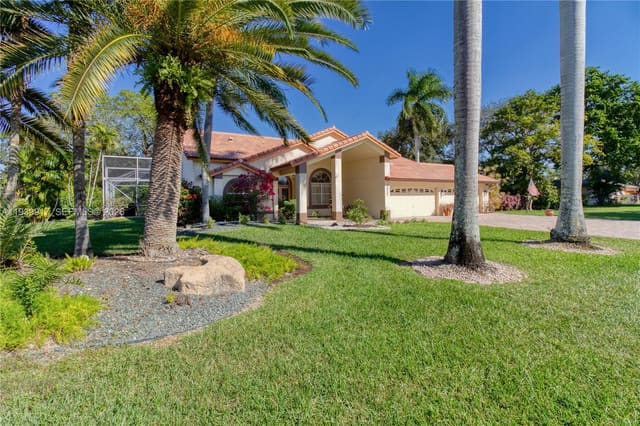 2531 NW 106th Avenue, sold in Coral Springs Country Clu, Coral Springs, FL