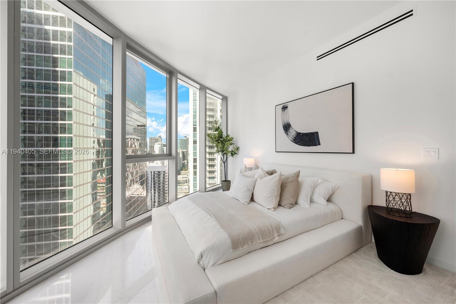 300 Biscayne Blvd Way 3407, Miami, FL 33131 photo 23