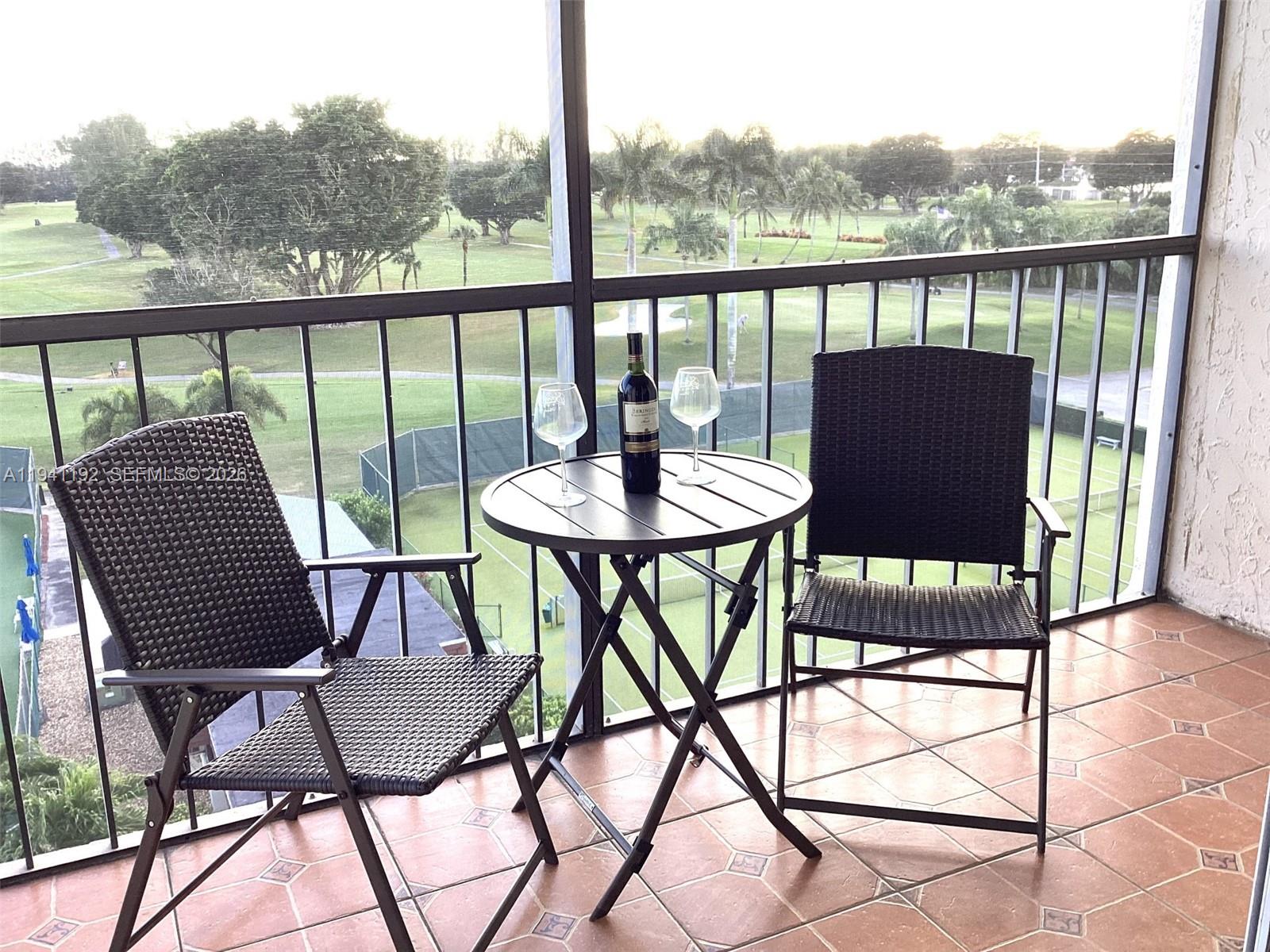 8900 Washington Boulevard PH19, Pembroke Pines, FL 33025, Pembroke Pines