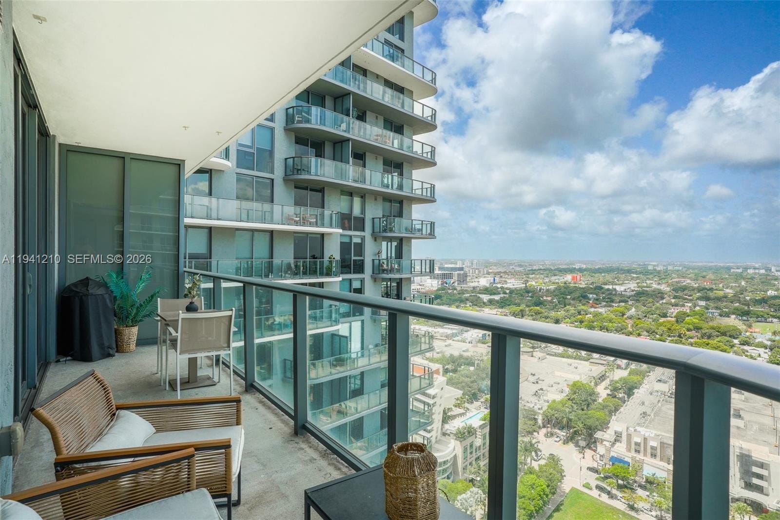 121 NE 34th Street 2711, Miami, FL 33137 photo 13