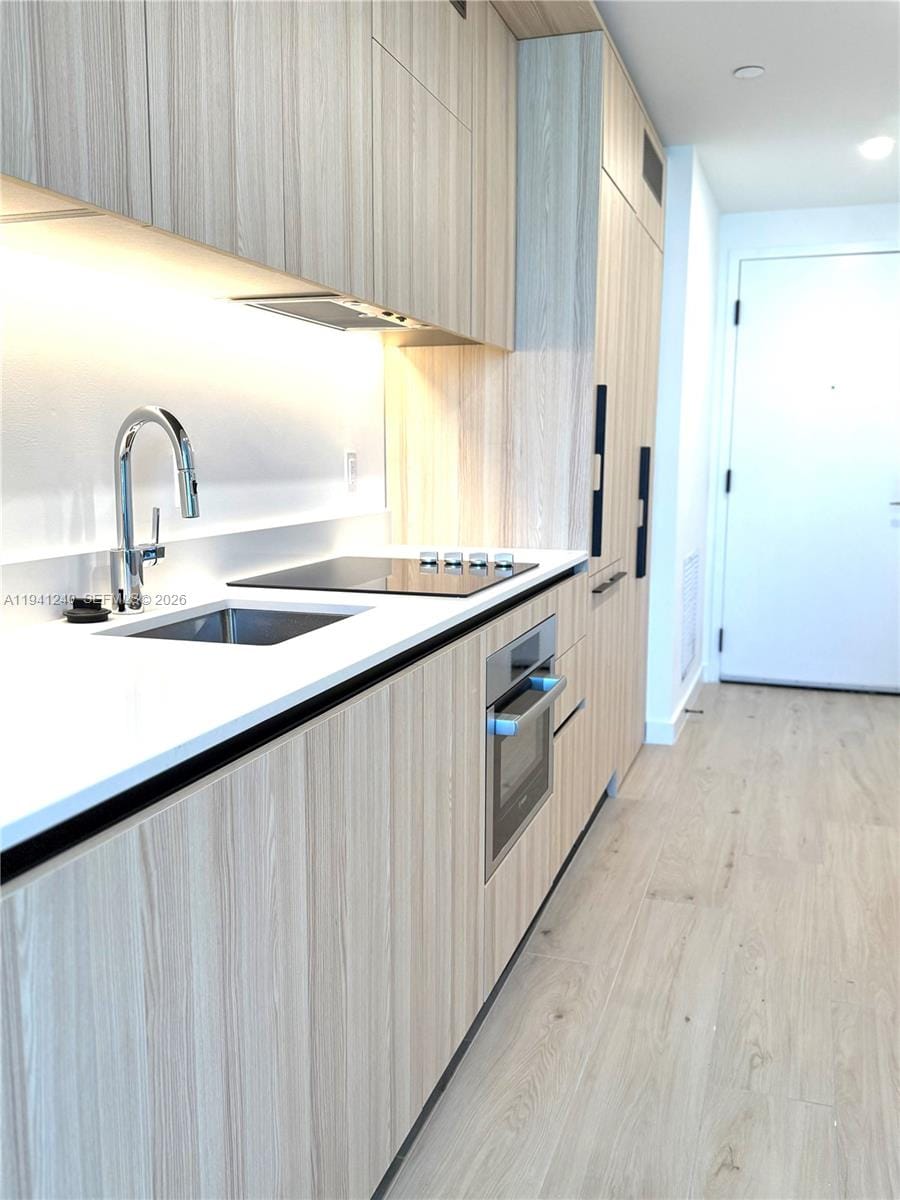 225 N Miami Avenue 3505, Miami, FL 33132 photo 19