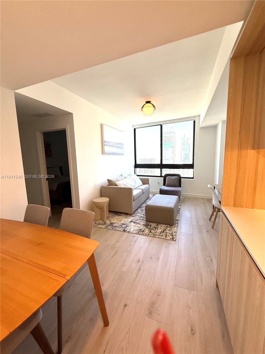 225 N Miami Avenue 3505, Miami, FL 33132 photo 24
