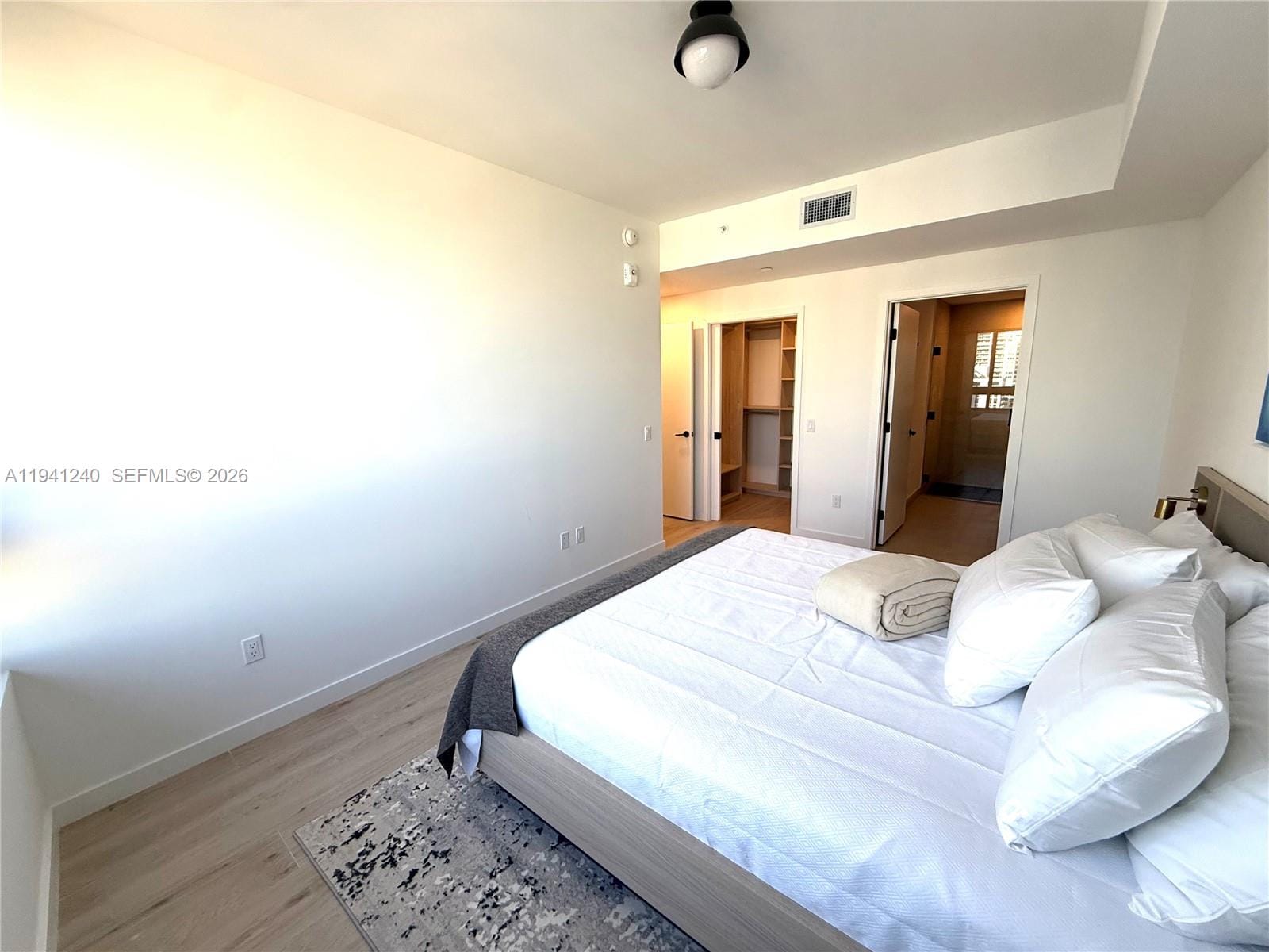 225 N Miami Avenue 3505 — photo 5