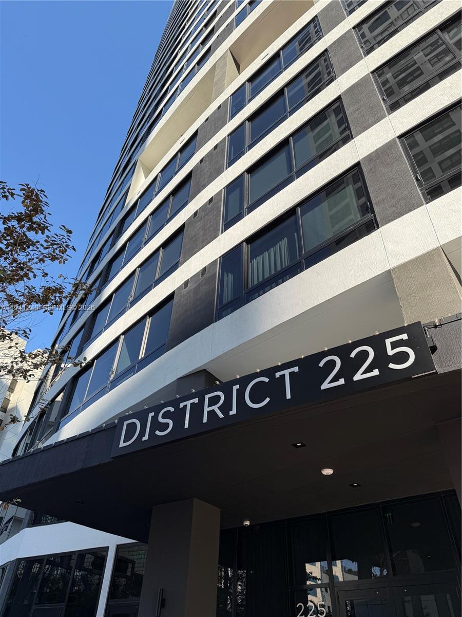 225 N Miami Avenue 3505, Miami, FL 33132, Miami