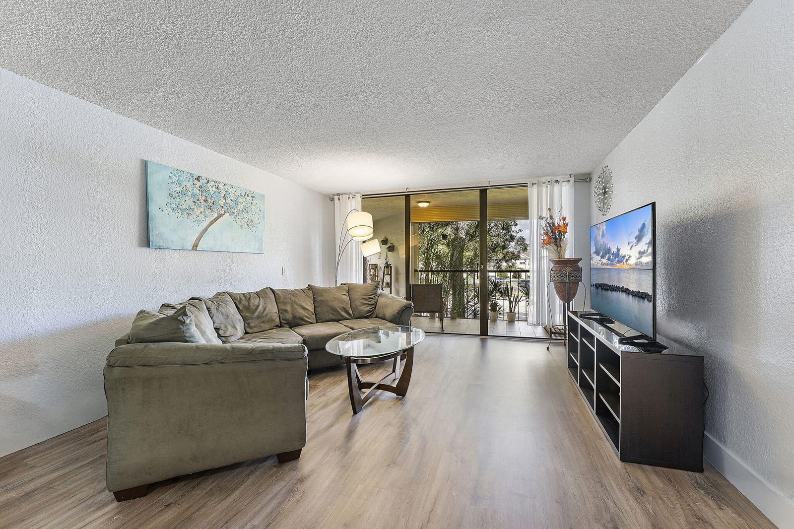 16475 Golf Club Road 207 — photo 4