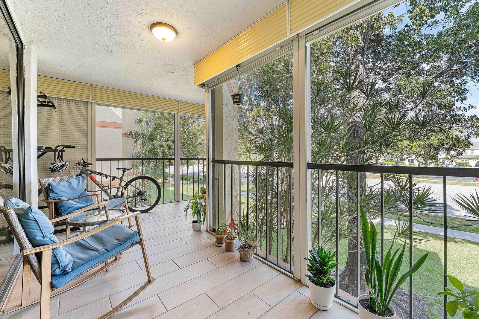 16475 Golf Club Road 207 — photo 7