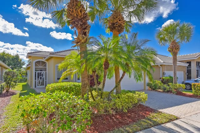 9740 Egret Chase Lane, sold in Baywinds, West Palm Beach, FL