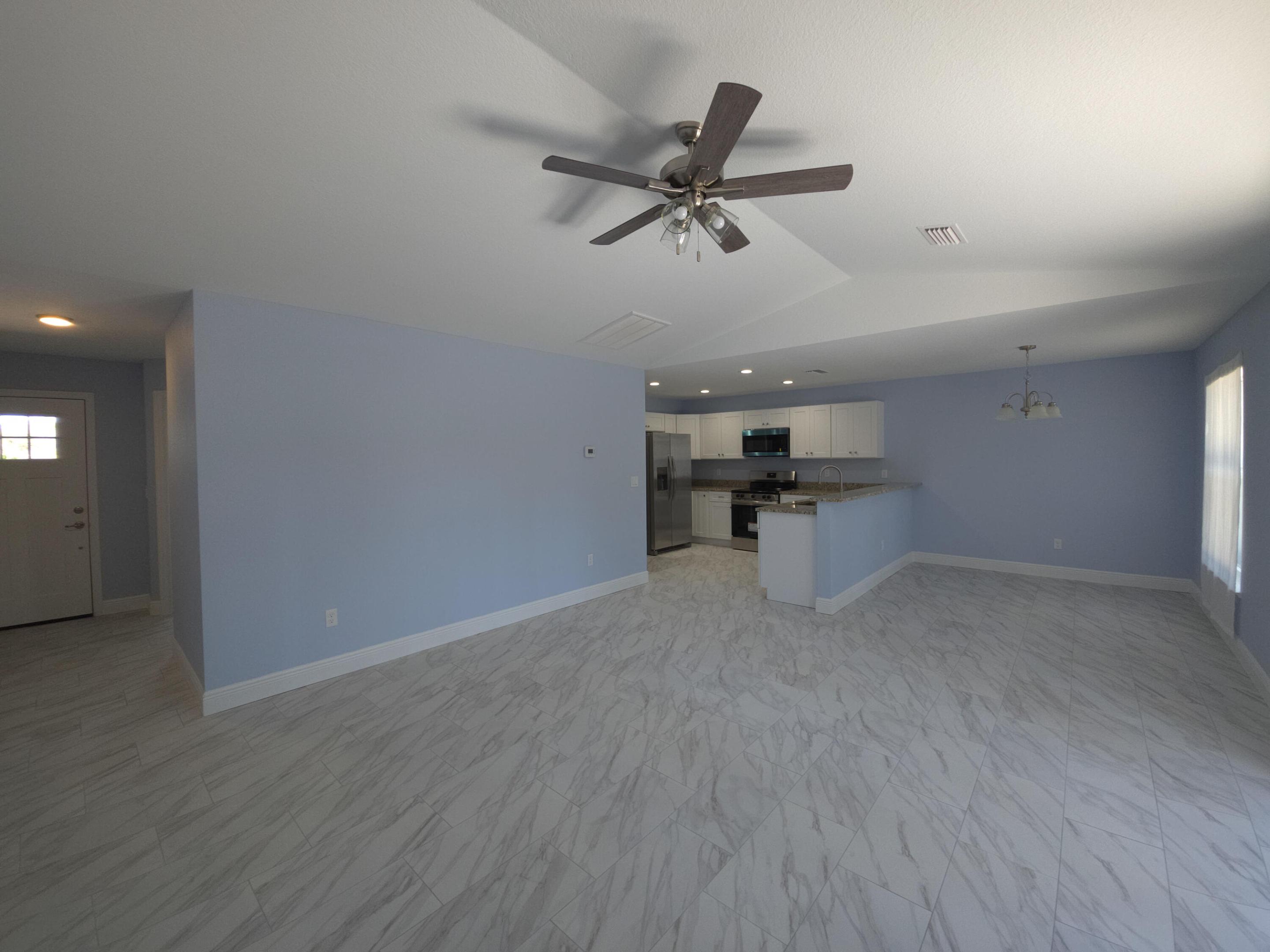 450 Kemper Avenue — photo 11