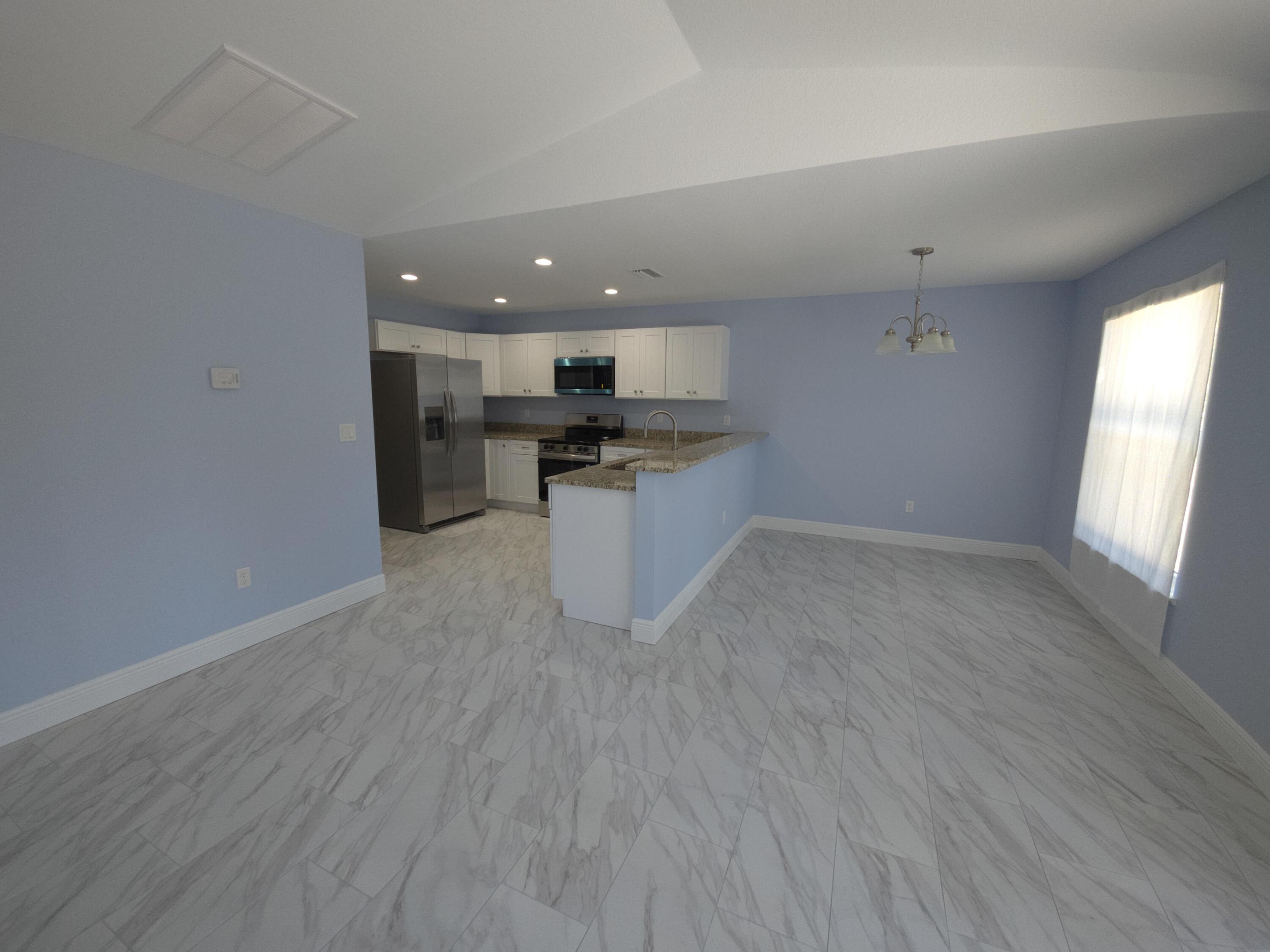 450 Kemper Avenue — photo 10