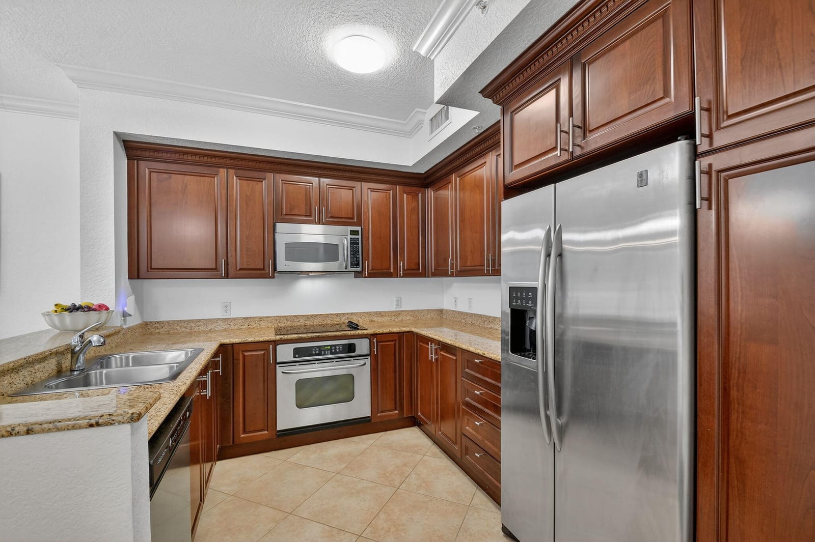3110 Renaissance Way 110 — photo 8