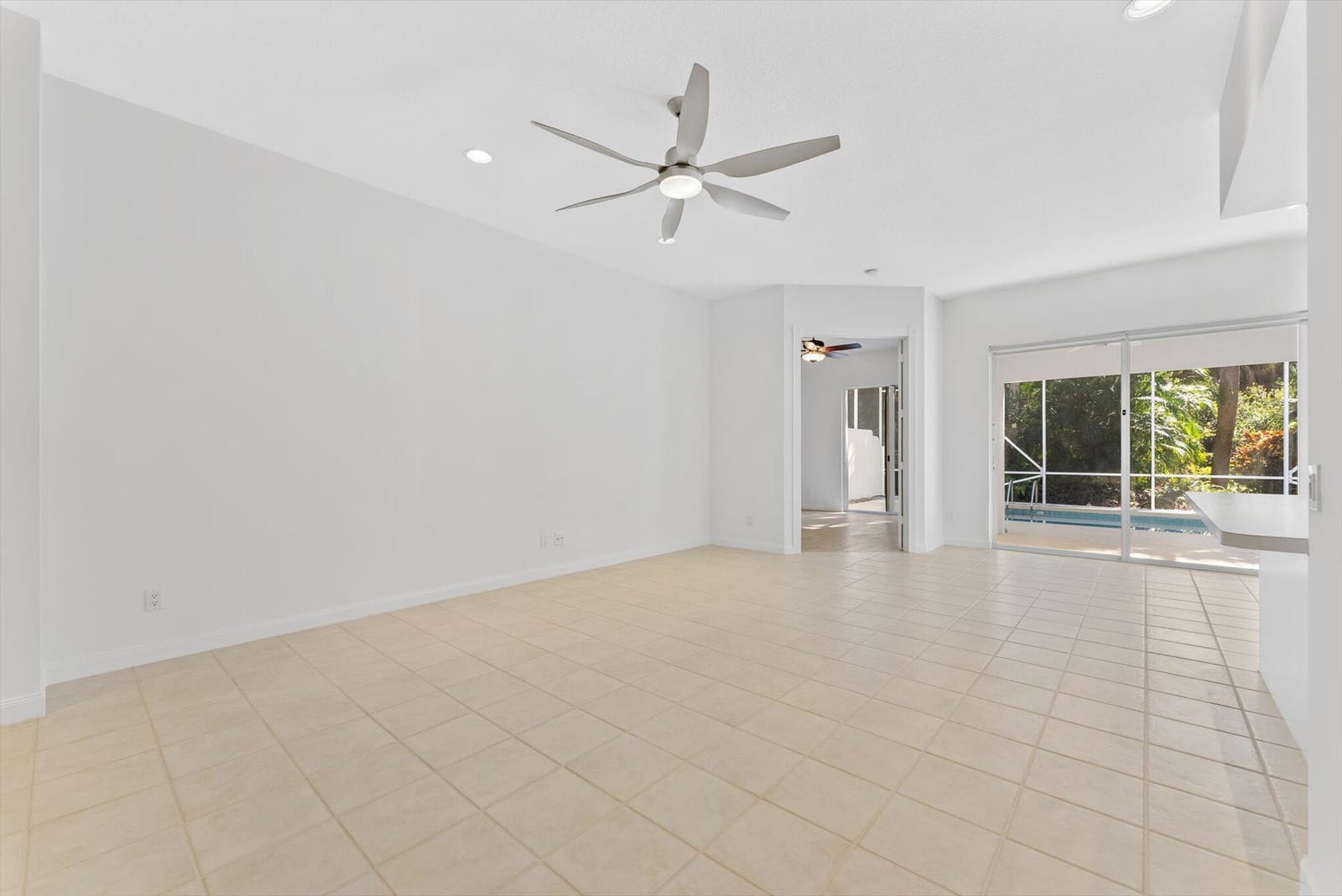 4780 Valencia Drive, Delray Beach, FL 33445 photo 8