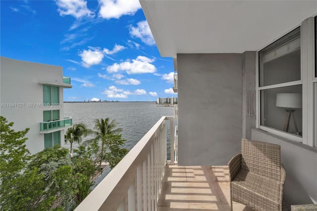 2016 Bay Drive 505, sold in Villa Bay Vista, Miami Beach, FL