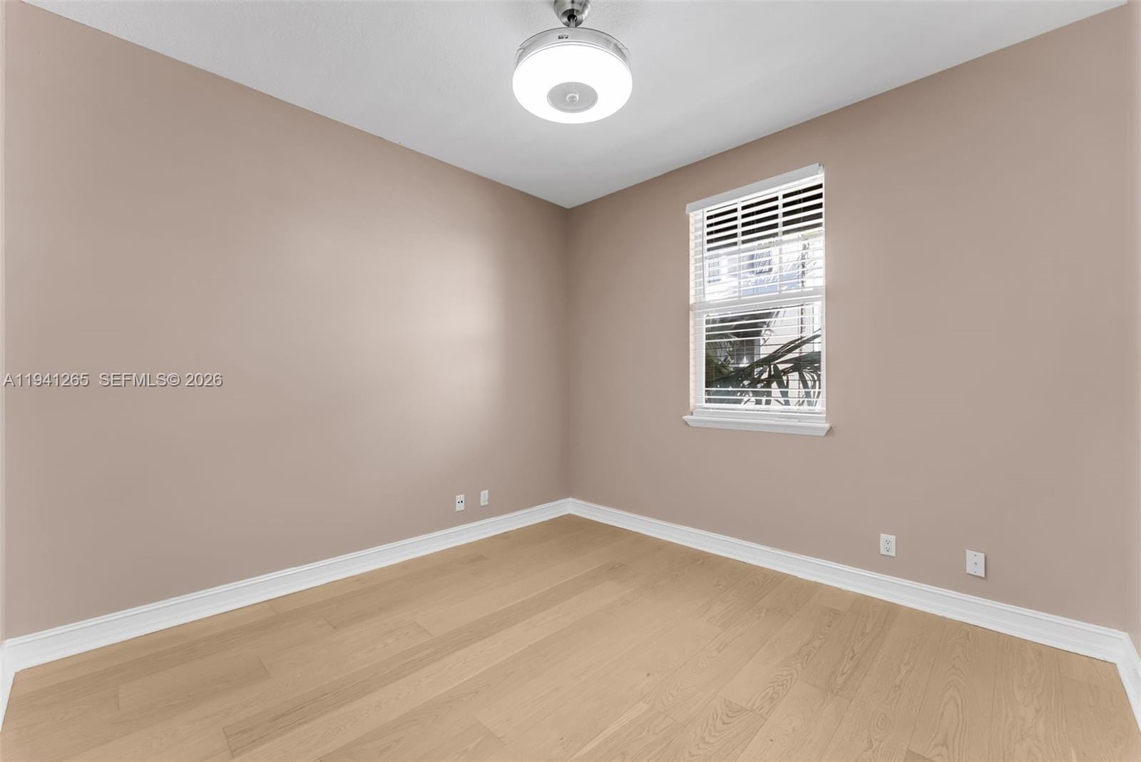 2249 NE 9th Avenue, Wilton Manors, FL 33305 photo 13