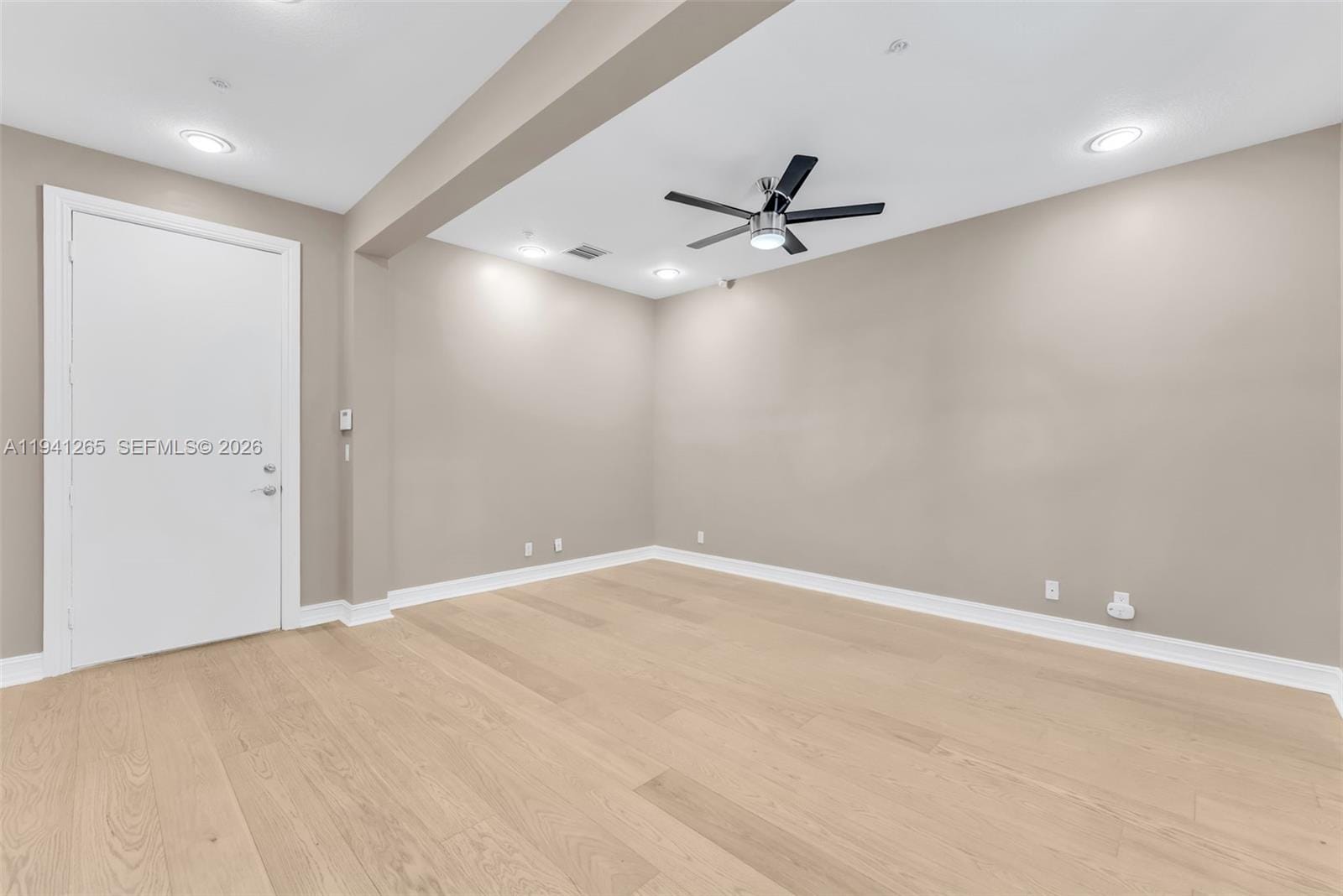 2249 NE 9th Avenue, Wilton Manors, FL 33305 photo 8