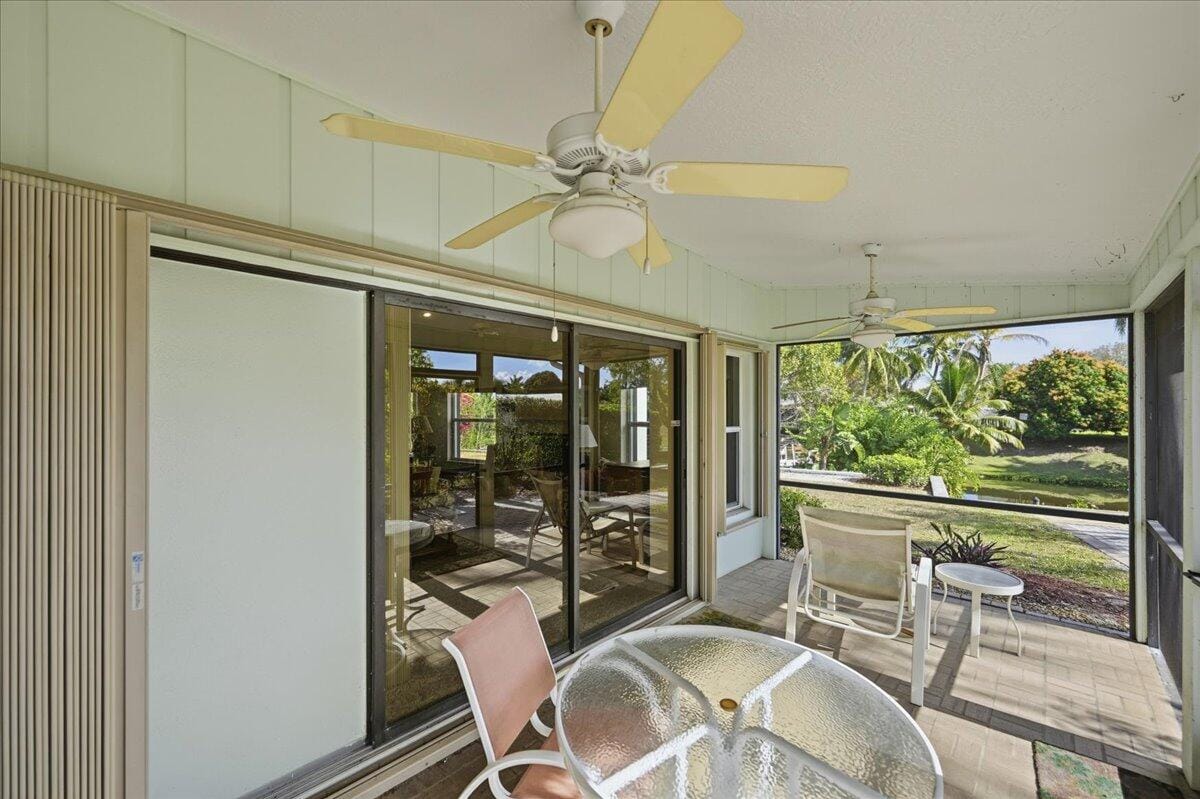 667 SE Harborview Drive, Port St. Lucie, FL 34983 photo 16