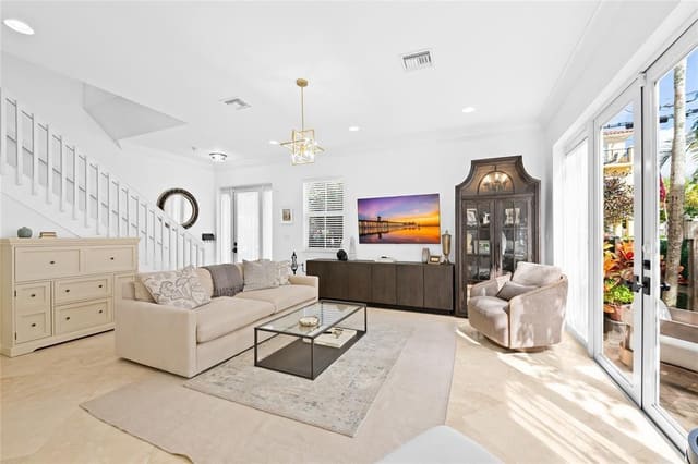 920 SW 8th Street, Fort Lauderdale, FL 33315