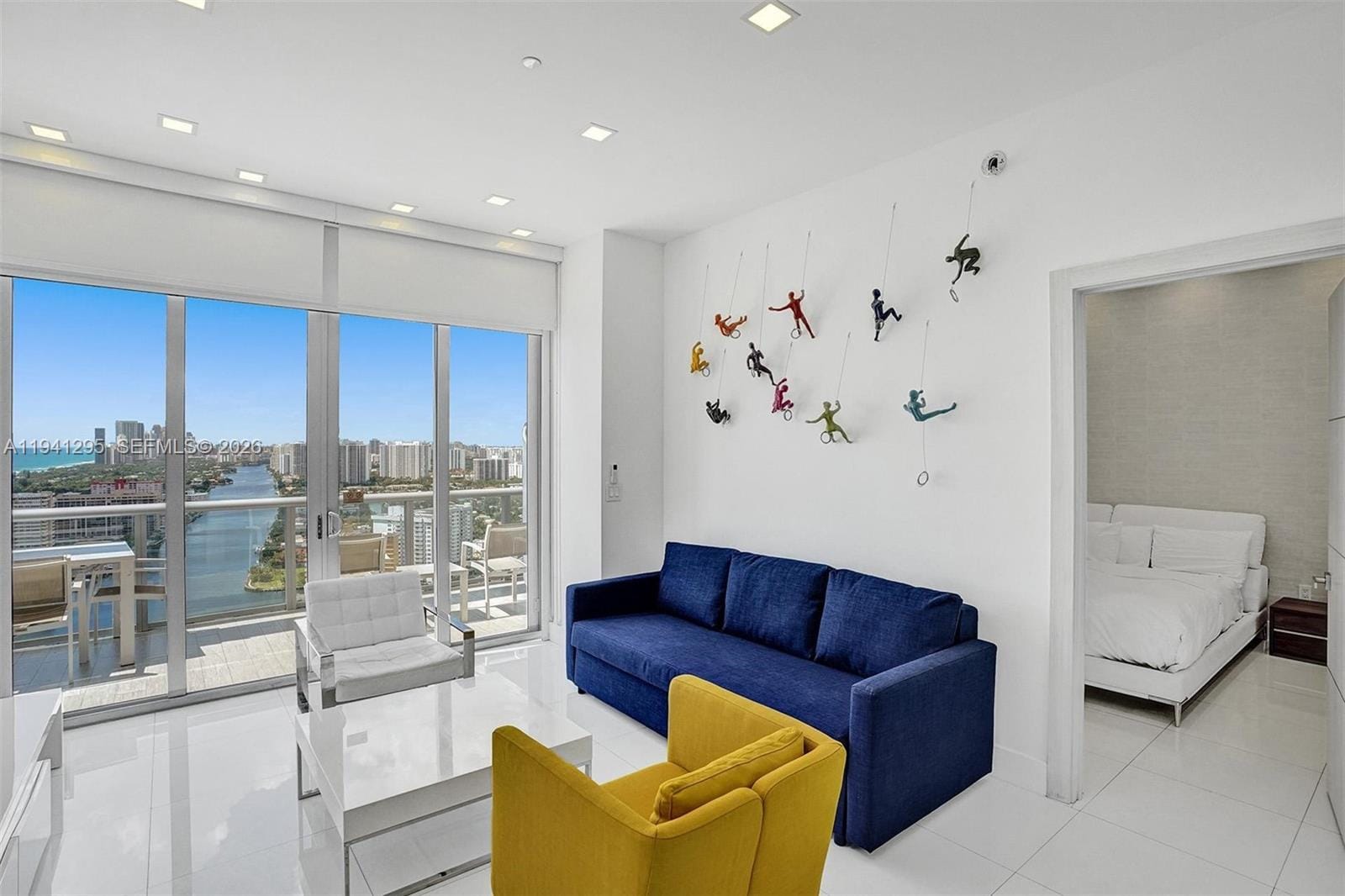 2600 E Hallandale Beach Boulevard T3303 — photo 2