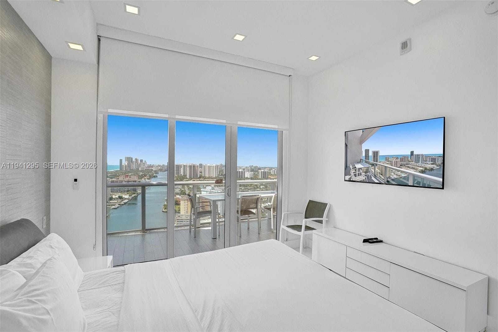 2600 E Hallandale Beach Boulevard T3303, Hallandale Beach, FL 33009 photo 16