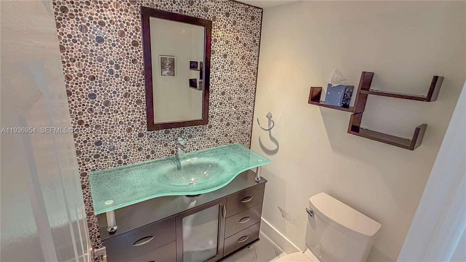 3525 Magellan Circle, Aventura, FL 33180 photo 11