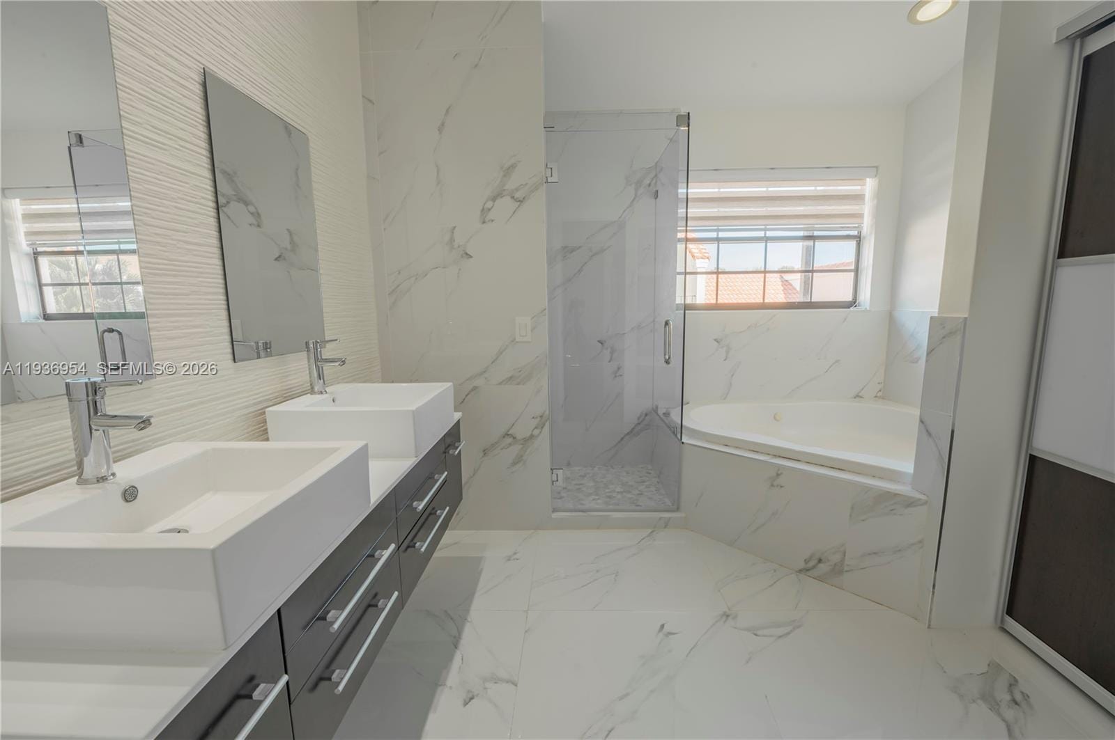 3525 Magellan Circle, Aventura, FL 33180 photo 28