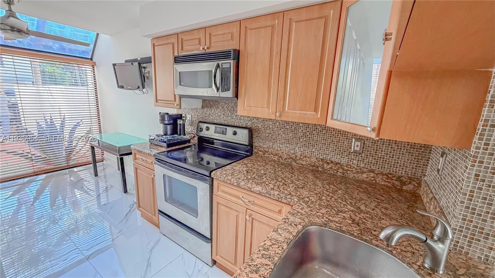 3525 Magellan Circle, Aventura, FL 33180 photo 9