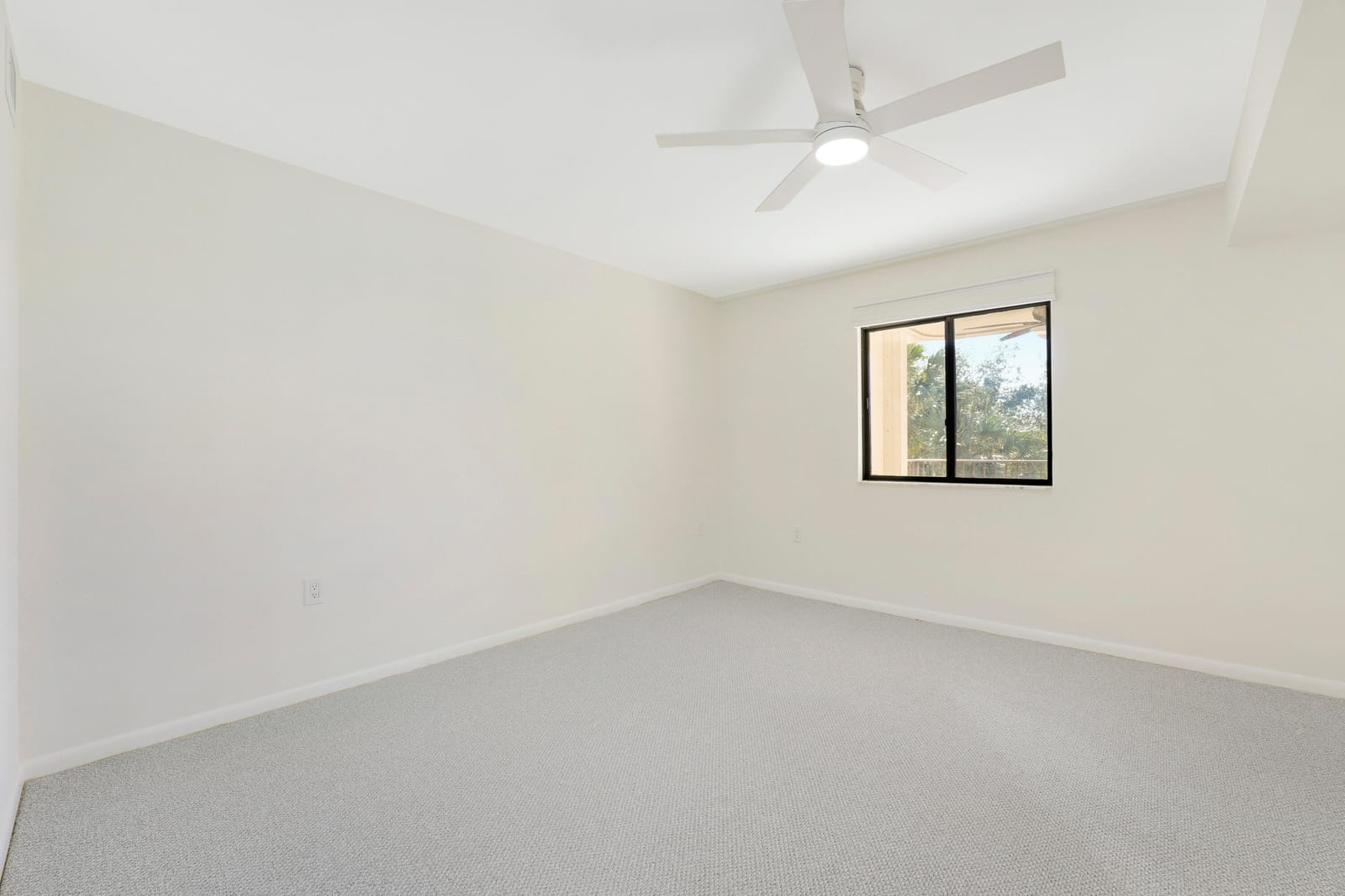 1001 Seafarer Circle 305, Jupiter, FL 33477 photo 29