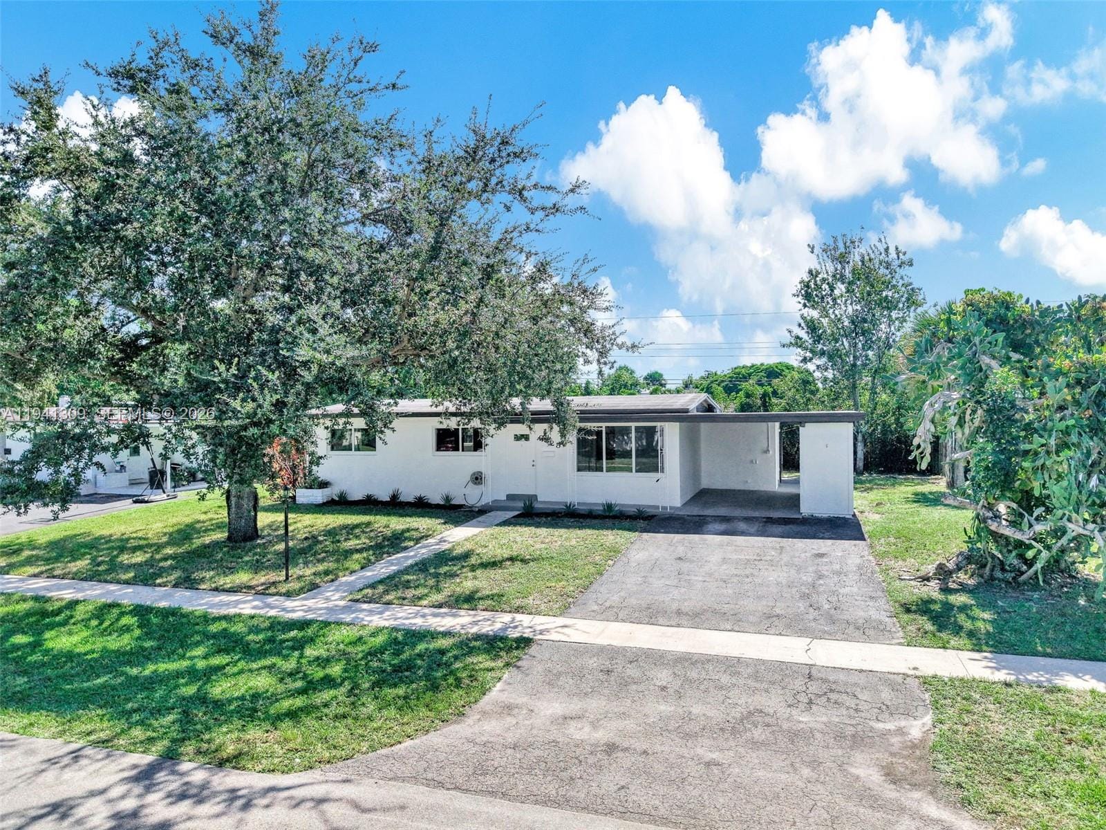 6828 NW 13th Street, Plantation, FL 33313